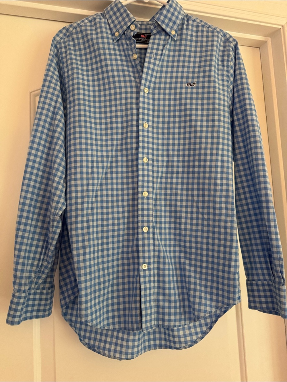 Vineyard Vines Men’s Blue and White Gingham Button-Down Shirt